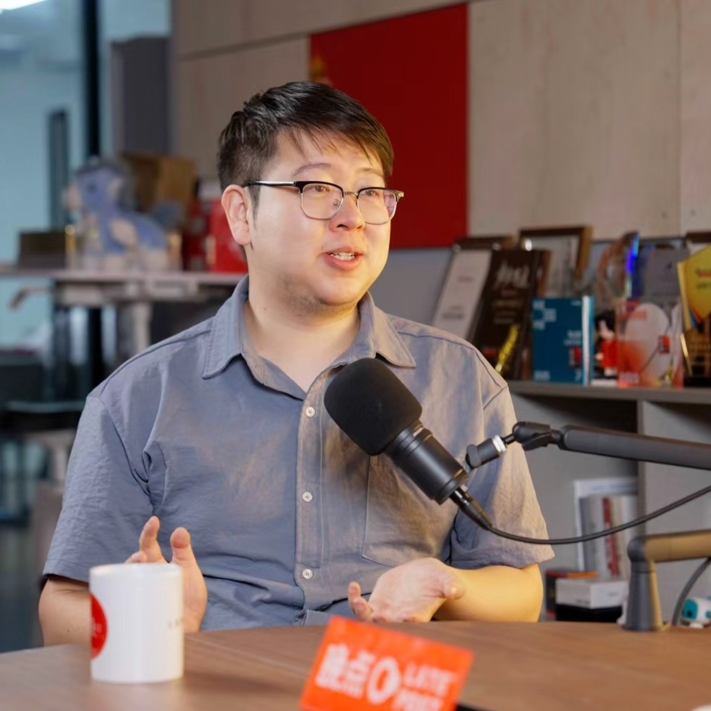 晚点聊 LateTalk 166: 许华哲再次具身创业：不想错过最大的西瓜