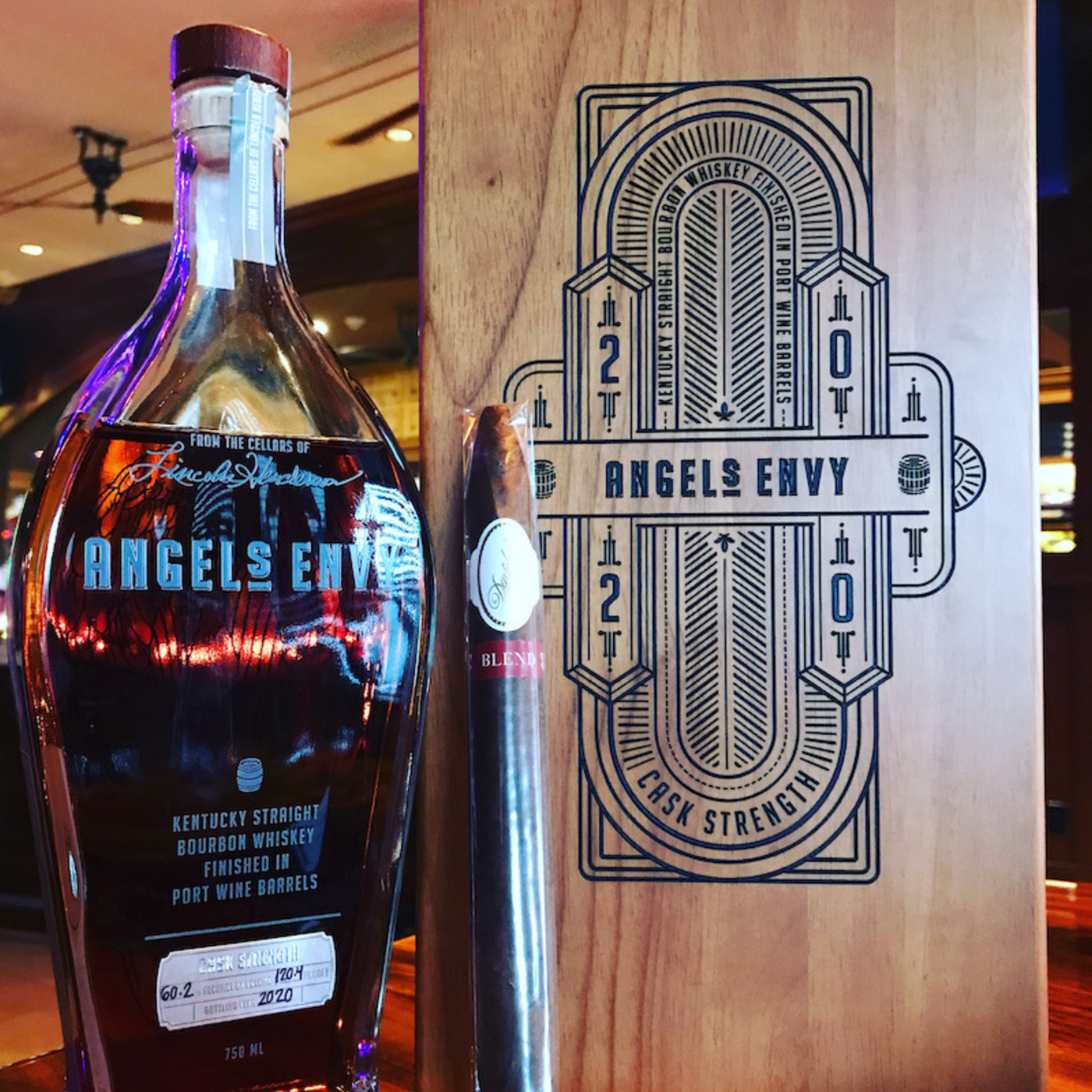 Eat! Drink! Smoke! - Episode 113 - Review of Angel's Envy Cask Strength bourbon, Review of the Blend Exclusive Salomone cigar and why is anyone eating a Cannibal Sandwich?