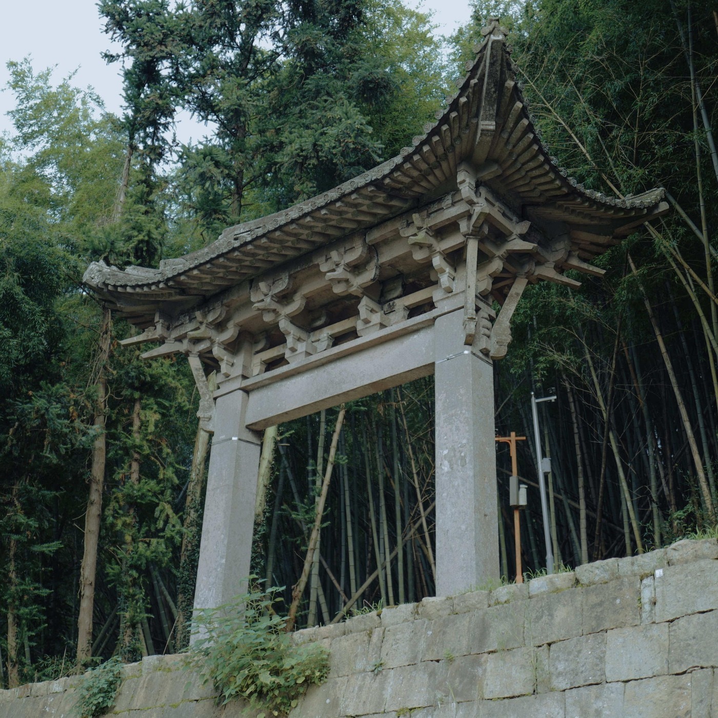 山有虎 34: 江南最野的古建筑？宁波东钱湖山中访古