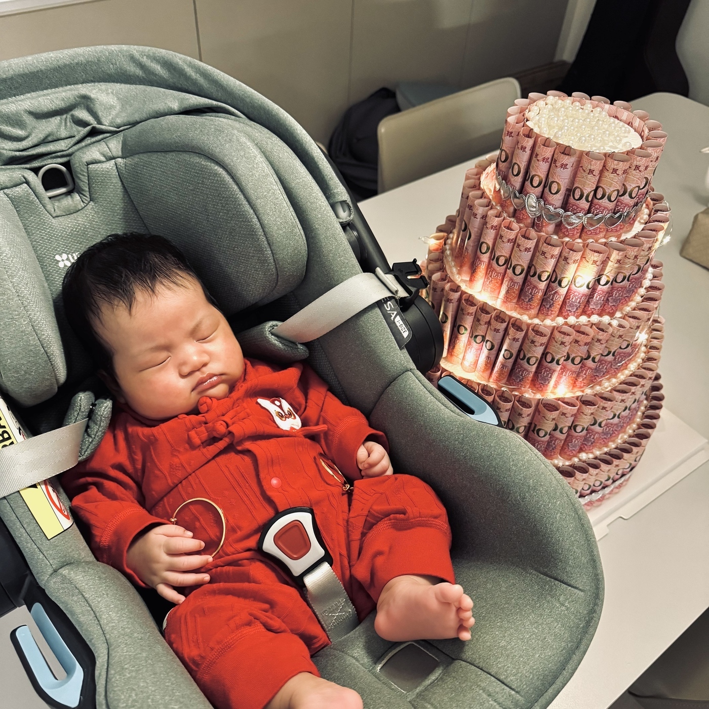 史蒂夫说: 史蒂夫说454期 - 如何在父母面前真的长大：春节回家心理退行应对指南