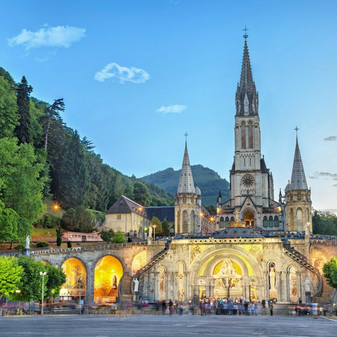 Portugal, Spain, and France: last chance to join a pilgrimage
