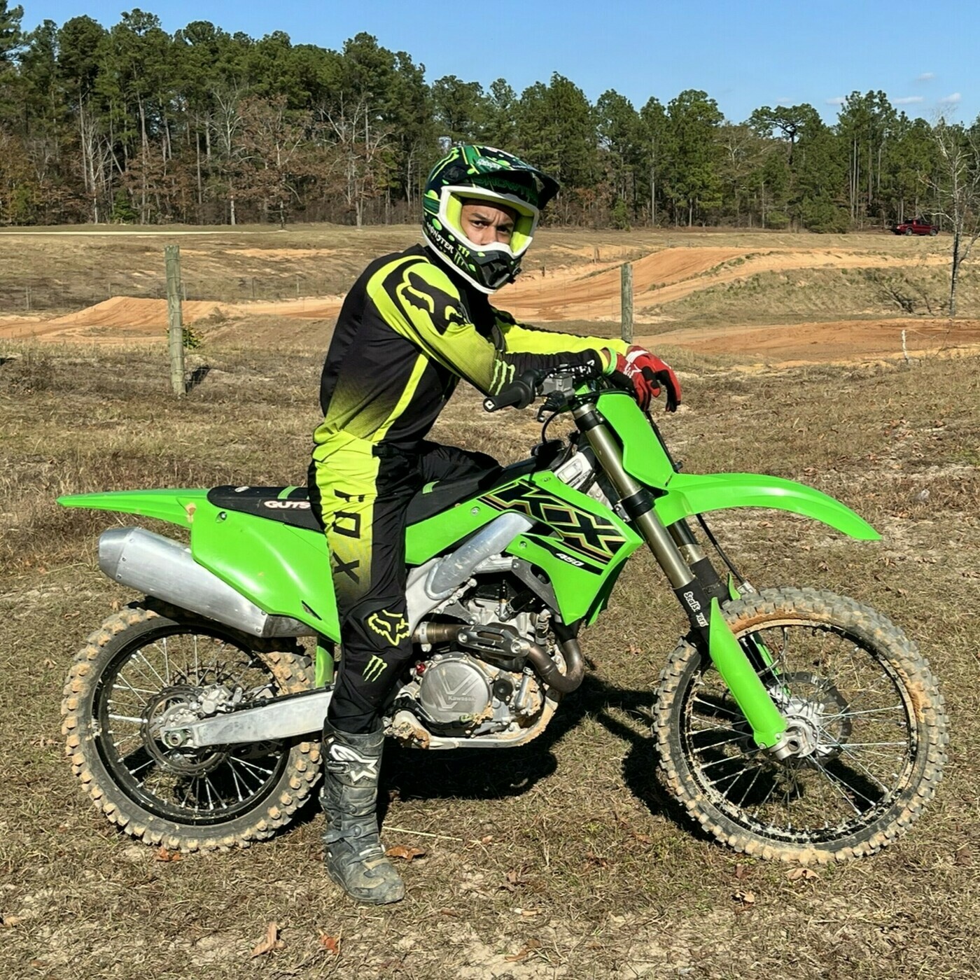 Loud Pipes!: 239: Toe Pics - Black Friday Purchases, Christmas Wishlist, and More