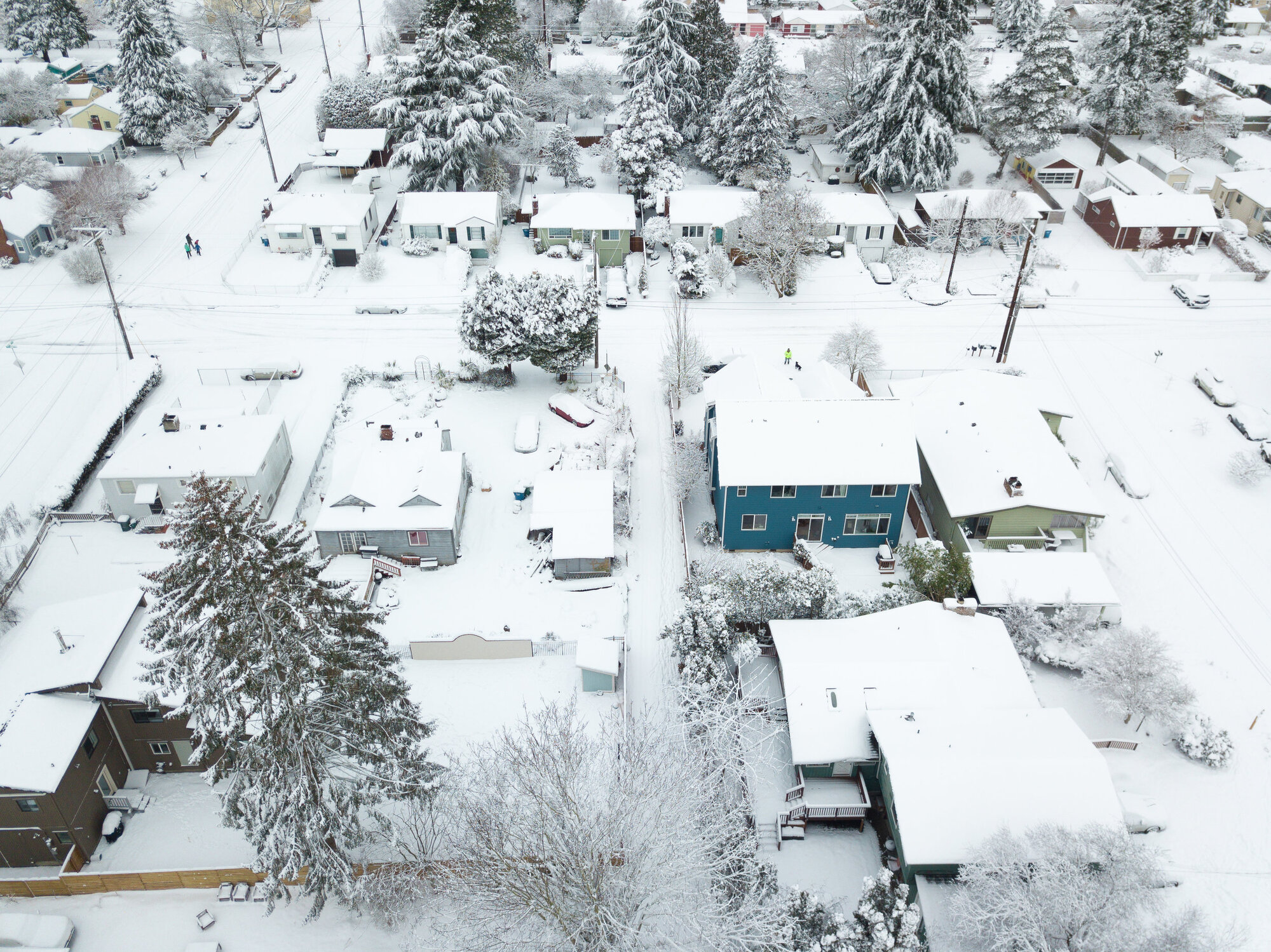 Looking over the snowy neighborhood Camera: DJI Mavic Pro Shutter speed: 1/320 sec Aperture: f/2.2 ISO: 100 Photo: Jeff Carlson