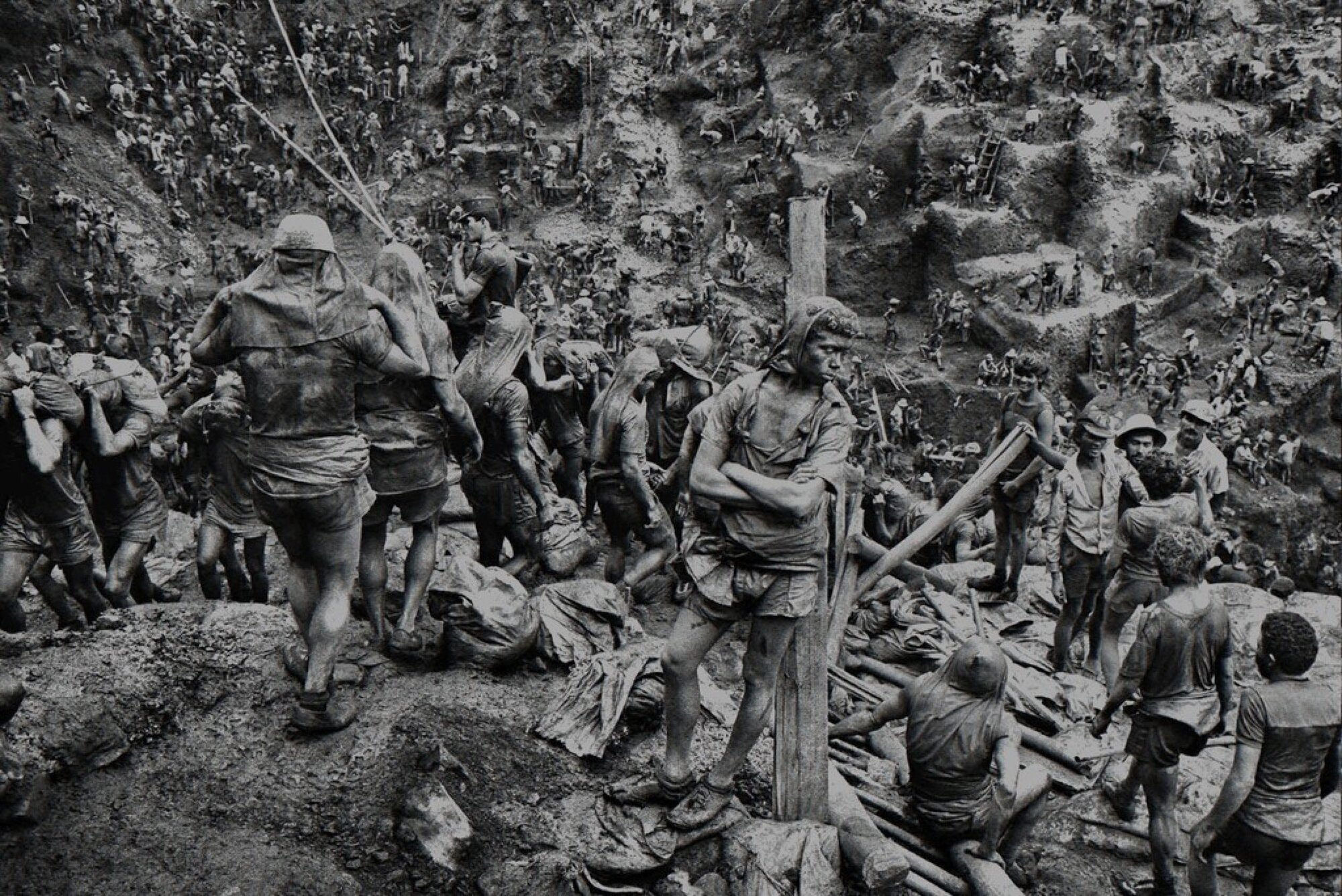 Salgado, Sebastião: Serra Pelada Goldmine, Pará, Brazil, 1986